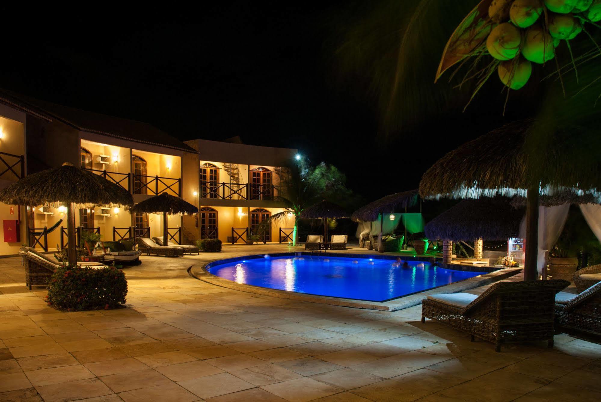 Pousada Aruana Canoa Quebrada Exterior photo