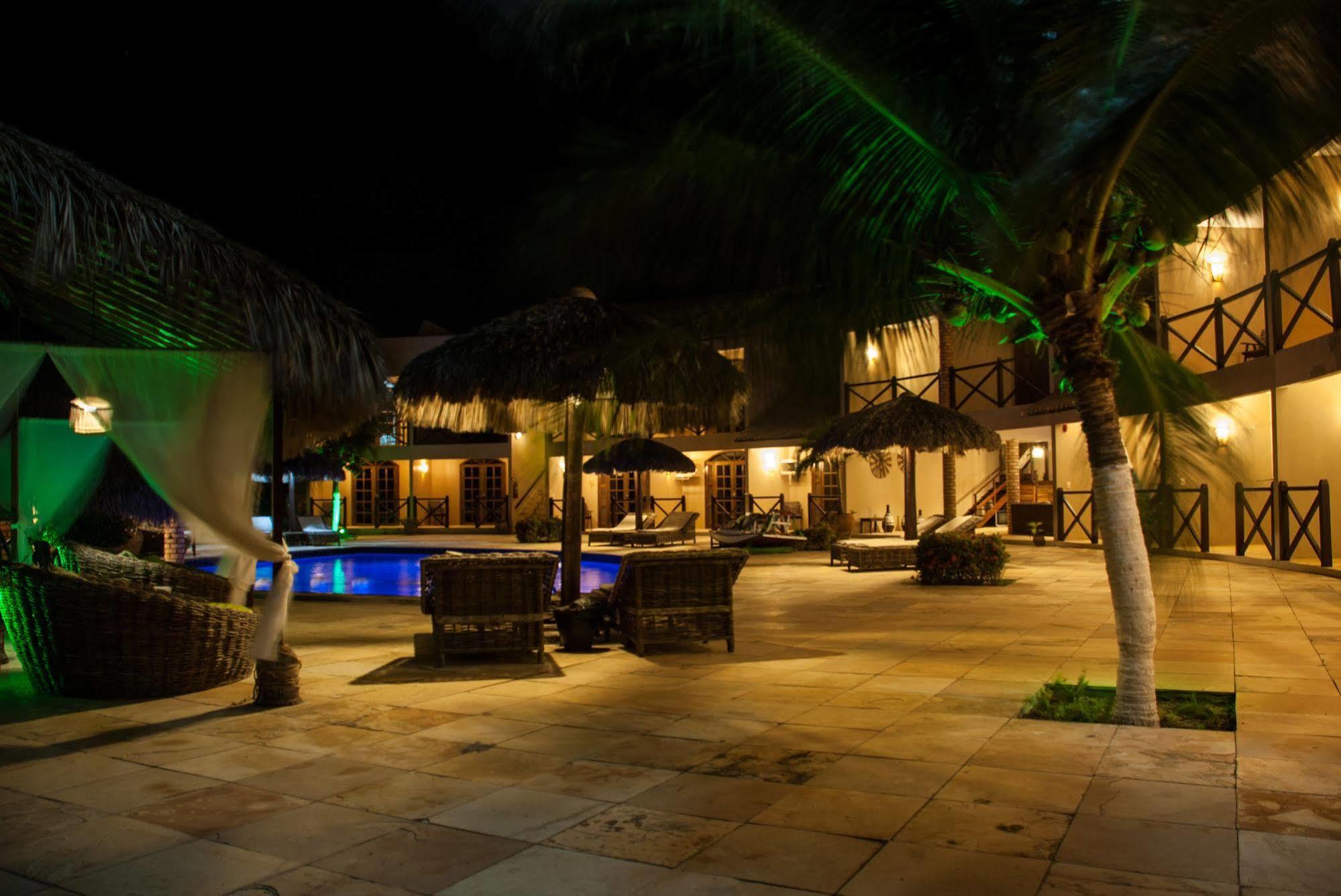 Pousada Aruana Canoa Quebrada Exterior photo